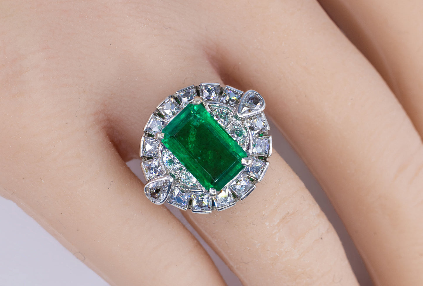 Vintage Emerald and Diamond White Gold Cocktail Ring