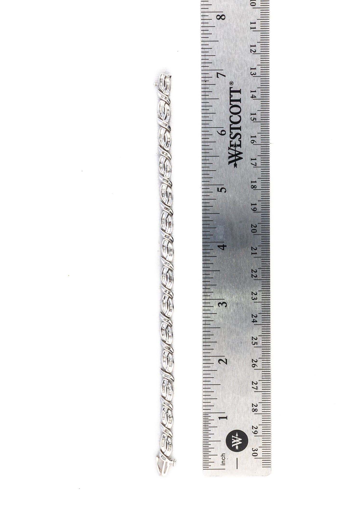 Round & Baguette Diamond Link Bracelet