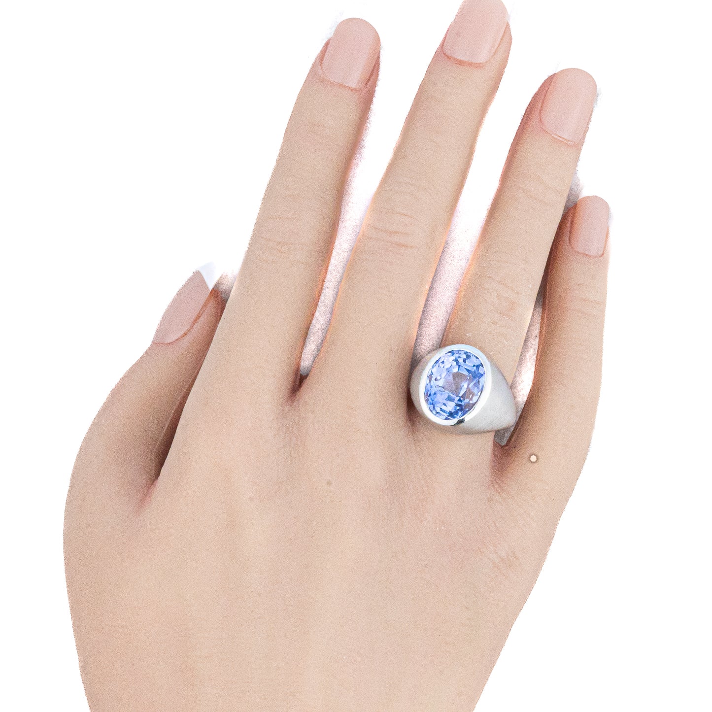 Solitaire Sapphire Matte White Gold Ring