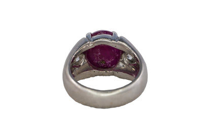 White Gold Cabochon Ruby and Pear-Cut Diamond Gypsy Ring