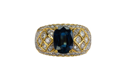 Oval Sapphire and Lattice Diamond Statement Ring
