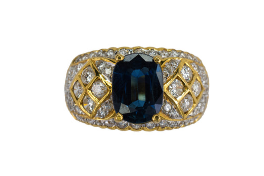 Oval Sapphire and Lattice Diamond Statement Ring