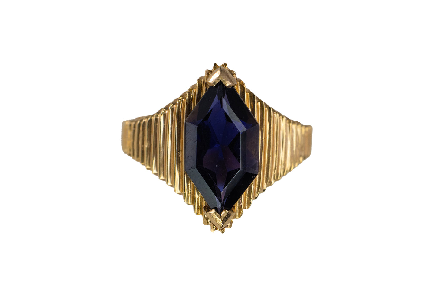 Yellow Gold Lozenge-Cut Iolite Ribbed Statement Ring