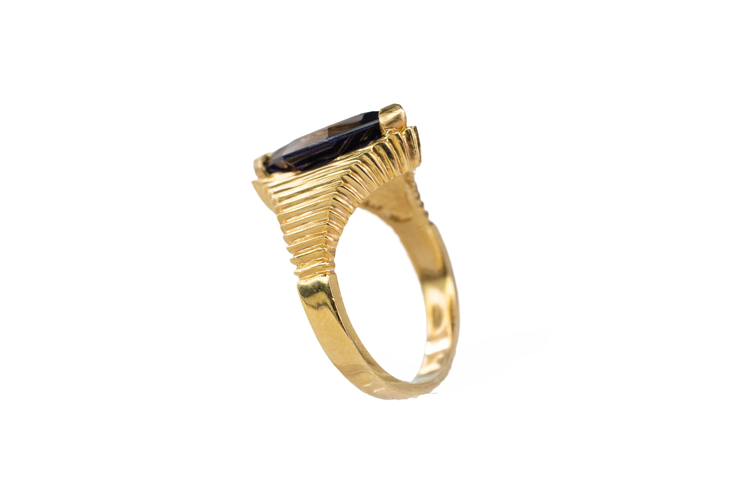 Yellow Gold Lozenge-Cut Iolite Ribbed Statement Ring