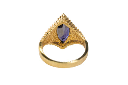 Yellow Gold Lozenge-Cut Iolite Ribbed Statement Ring