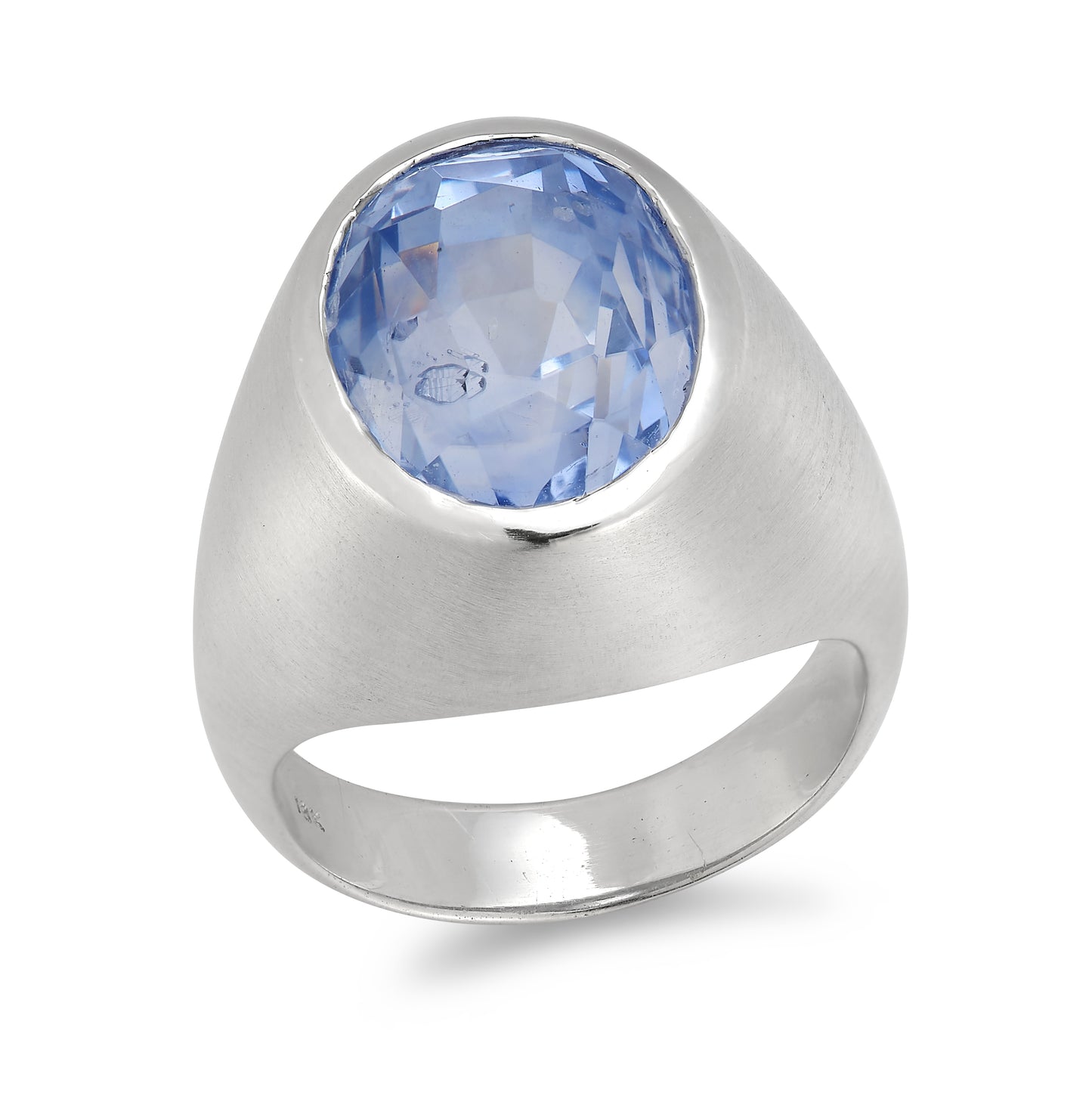 14.90 ct Sapphire Matte White Gold Ring