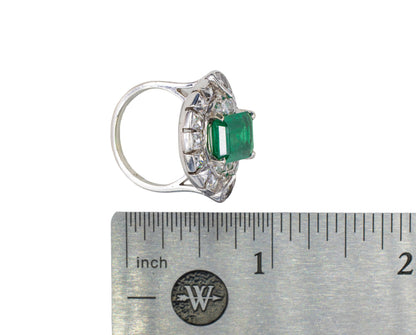 Vintage Emerald and Diamond White Gold Cocktail Ring