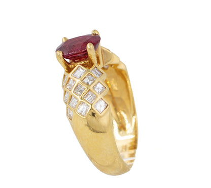 Oval Ruby with Diamond Lattice Shoulders Ring