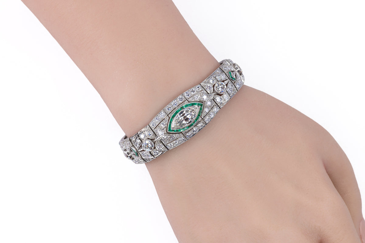 Platinum Art Deco Diamond and Calibre-Cut Emerald Geometric Bracelet