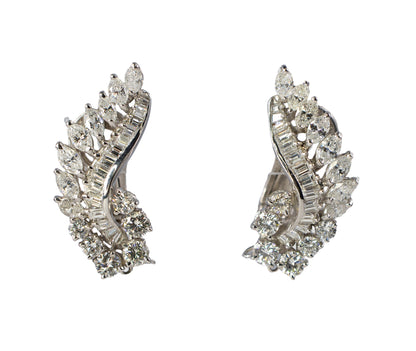 Elegant Diamond Leaf Motif Earrings