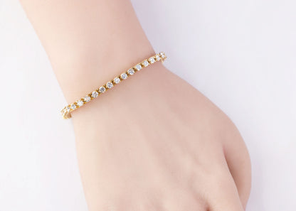 Brilliant Cut Diamond Classic Tennis Bracelet