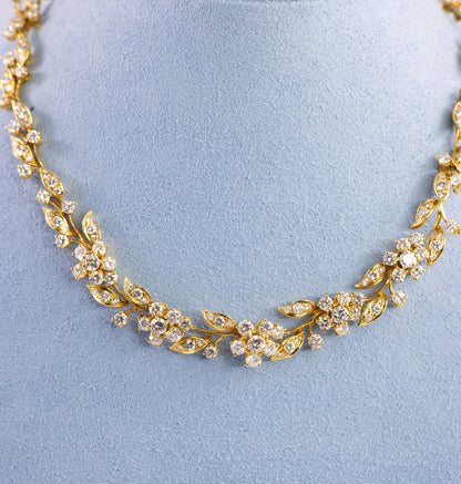 Floral Diamond Wreath Necklace