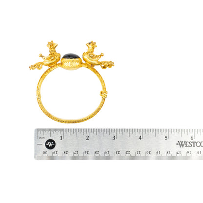 18K Yellow Gold Carved Bird and Black Star Sapphire Bangle Bracelet