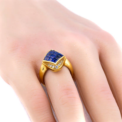 Vintage Princess Cut Sapphire and Diamond Gold Ring
