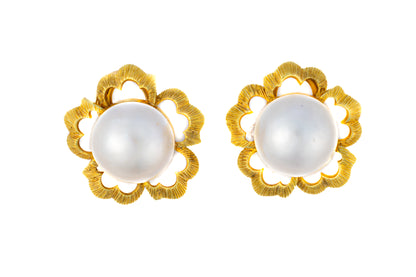 Pearl and Textured Floral Earrings